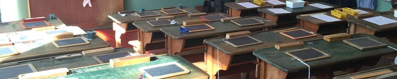 school, school desk, board-741165.jpg